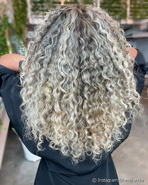 Platinum locks: 20 inspirations in black, short, curly hair and more styles