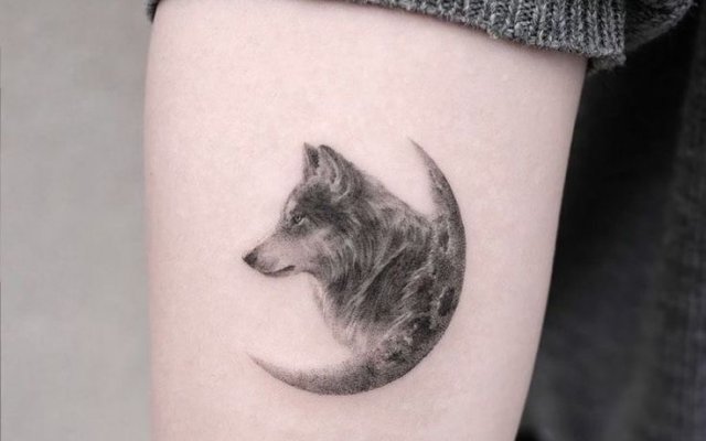 35 disegni creativi per tatuaggi con fasi lunari