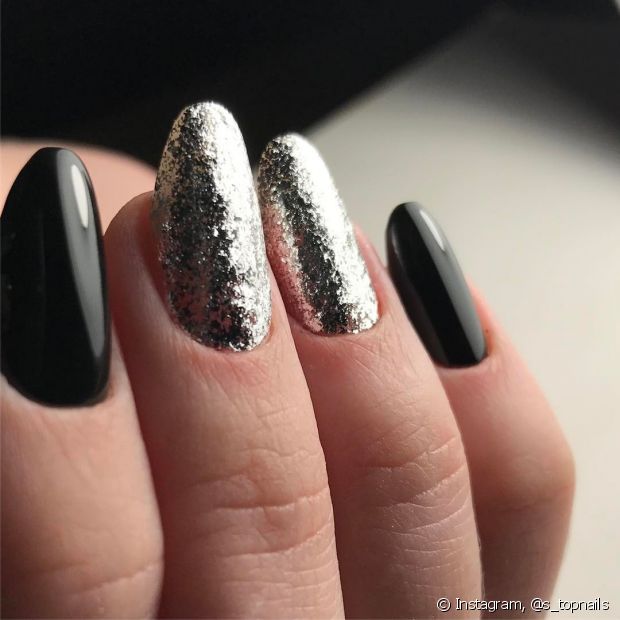 Black decorated nail: 10 art photos to do on your next manicure