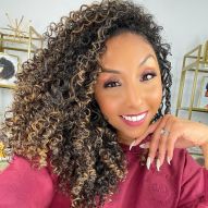 Curly lit brunette: tips for those who want to leave dark strands with lighter highlights