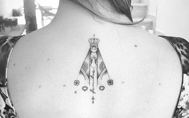 Tatuaggio di Nostra Signora di Aparecida: vedi bellissime opzioni