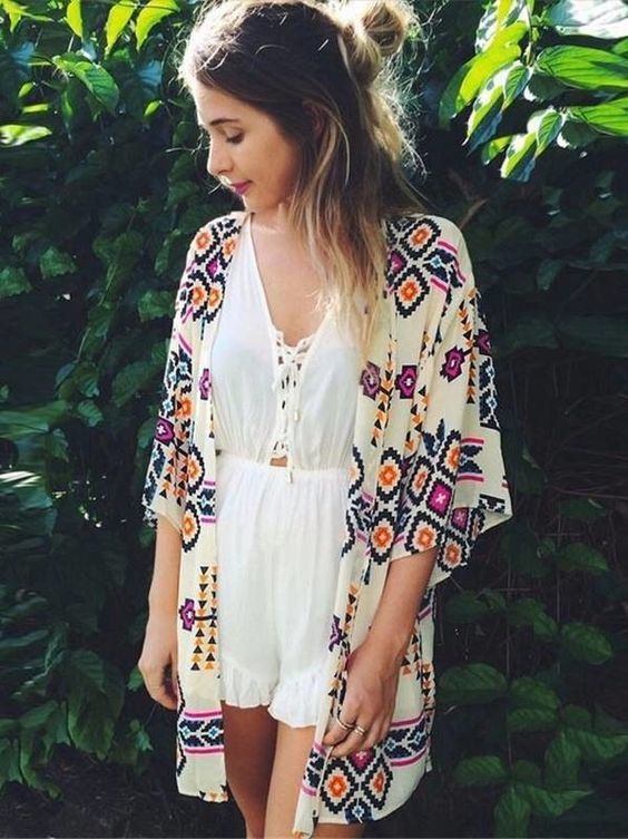 40 opciones de kimonos femeninos para que crees un look boho