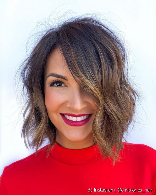 Bright brunette with short hair: 15 photos to convince you to adopt the look