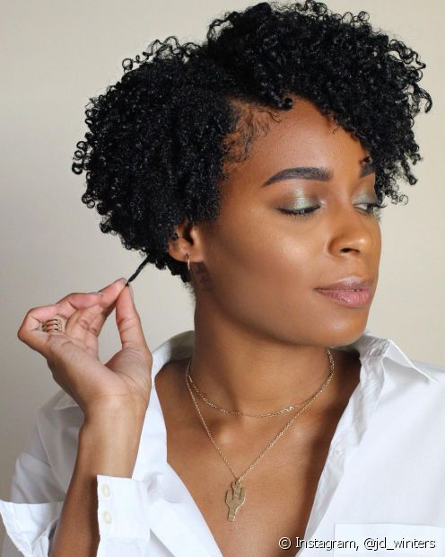 Donne nere con i capelli ricci corti: 20 ispirazioni per te per scegliere il tuo nuovo taglio
