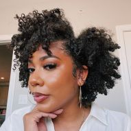 Donne nere con i capelli ricci corti: 20 ispirazioni per te per scegliere il tuo nuovo taglio