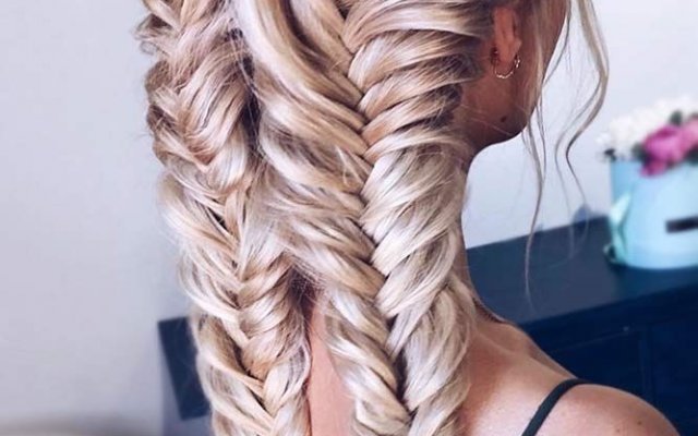 Boxer braid : une coiffure polyvalente et stylée