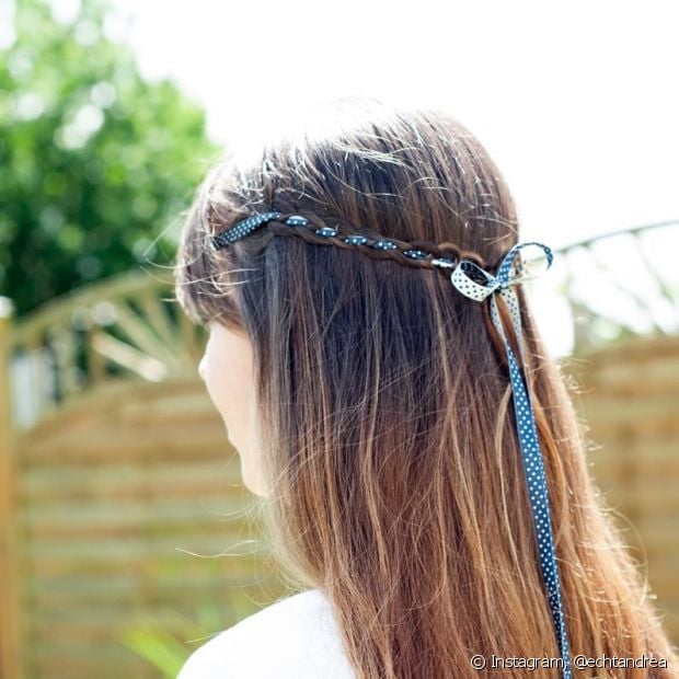 Braid with colored ribbons: see the fun braiding step by step