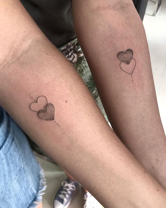 Friendship tattoos: creative options to seal friendship