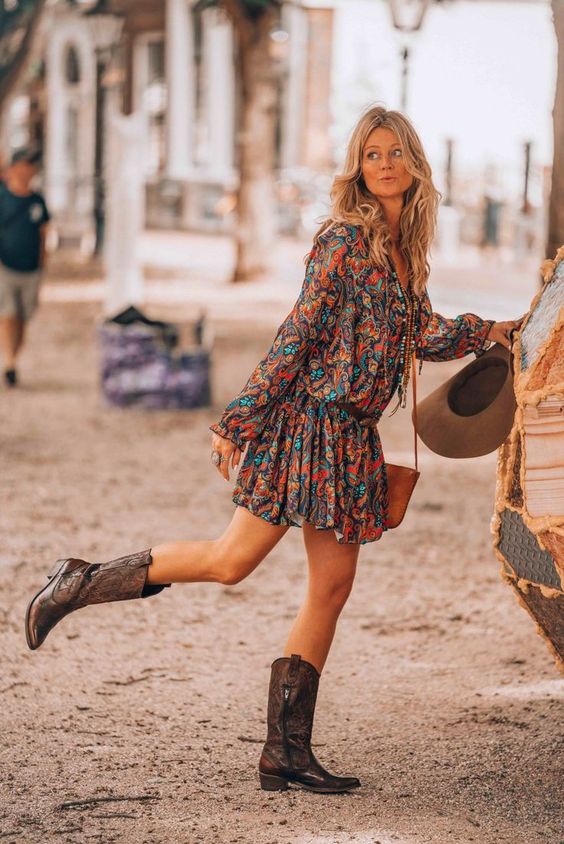 Dress with boots: see different ways to bet on this combination