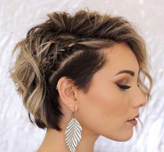 Short hair: renew your look with current cuts