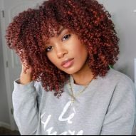 Cabello castaño: 20 fotos del tono cálido de rojo para inspirarte y consejos para lograr el color