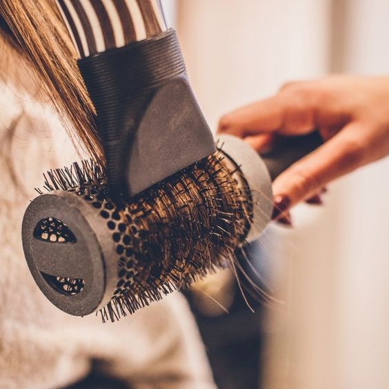 Cauterización capilar: ¡Descubre cómo salvar tu cabello!