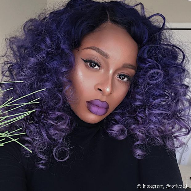 Colorful curly hair: purple, blue, green, pink... See 50 pictures of curls with different colors and get inspired