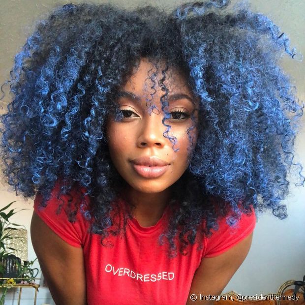 Colorful curly hair: purple, blue, green, pink... See 50 pictures of curls with different colors and get inspired