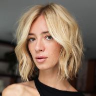 Medium blonde hair: 20 photos of shoulder cuts in light tones to inspire