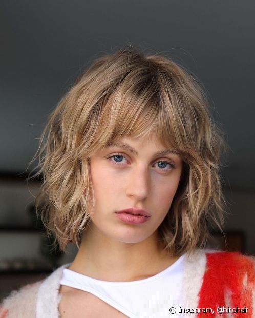Medium blonde hair: 20 photos of shoulder cuts in light tones to inspire