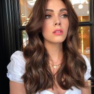 ¿El cabello chocolate sigue siendo tendencia para 2022? ¡Estos 15 influencers lo demuestran!