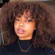 Is chocolate hair still a trend for 2022? These 15 influencers prove it!