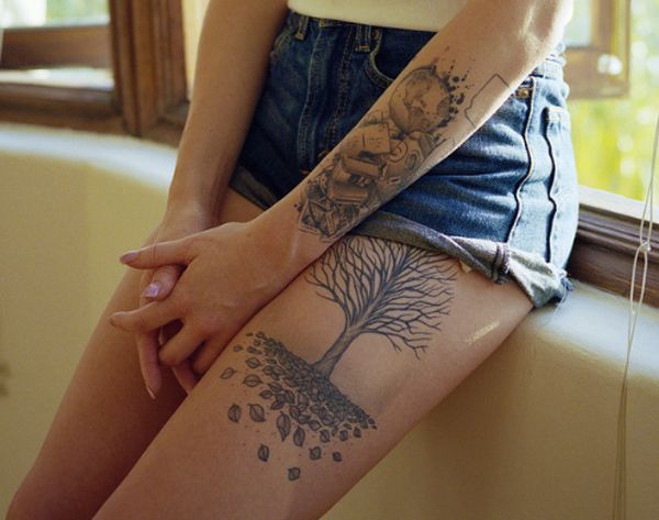 Tatuaje en el muslo: lo que debes saber antes de hacerte el tuyo