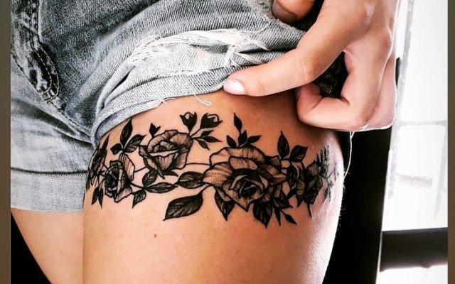 Tatuaggio sulla coscia: cosa sapere prima di farsi tatuare