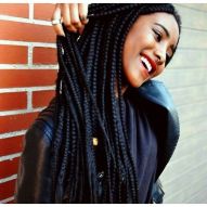 Box braids : comment bien entretenir les tresses synthétiques et astuces pour garder vos cheveux naturels en bonne santé