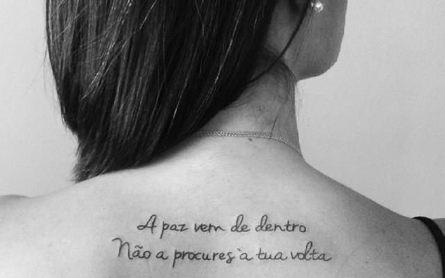 Phrases for female tattoo: choose the one that has to do with your moment