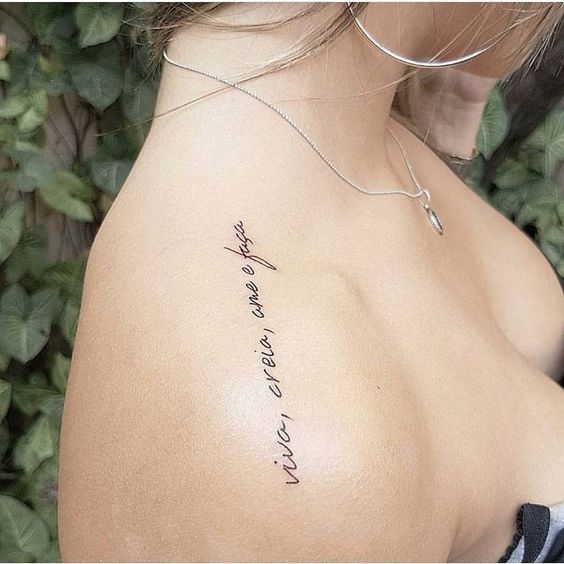 Phrases for female tattoo: choose the one that has to do with your moment