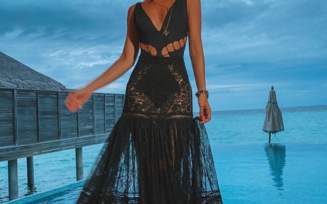 Long beach cover-up: 8 versions for you to look stunning