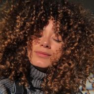 Curly hair types: discover the characteristics of each one, from wavy to curly