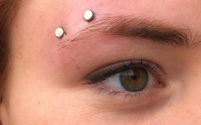 Eyebrow piercing: see care and types of holes to bet on the look