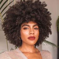 Black power hair: see tips on how to finish the locks