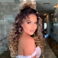 Coiffures de mariée avec cheveux lâches : 20 photos de demi-chignons, d'accessoires et d'autres styles à inspirer