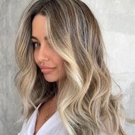 Blond nacré : 6 styles pour miser sur cette couleur de cheveux