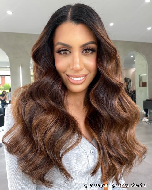 Golden chocolate hair for brunettes: 18 photos to inspire