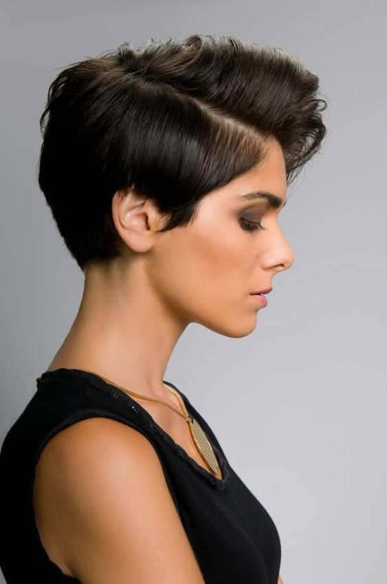 Short layered hair: see 86 modern and stylish looks