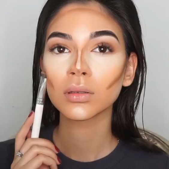 Découvrez le maquillage étape par étape infaillible pour les débutants !