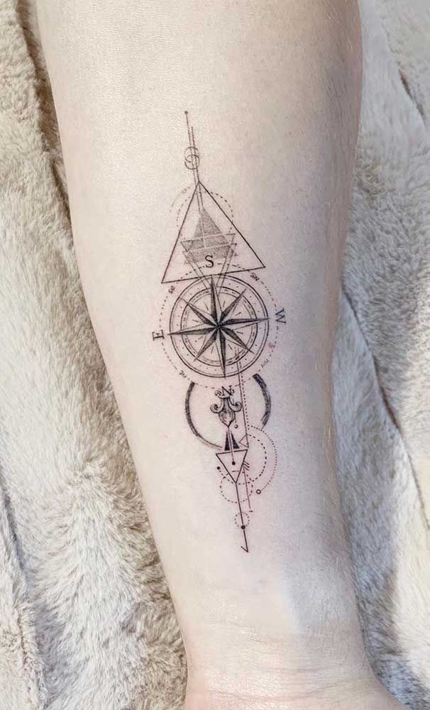 30 creative compass tattoos for inspiration