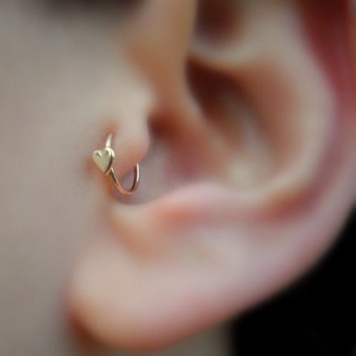 Piercing on the tragus: Check care tips and models