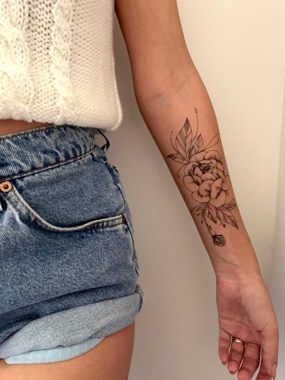 Tatuaje de flores: conoce los significados y mira 81 ideas