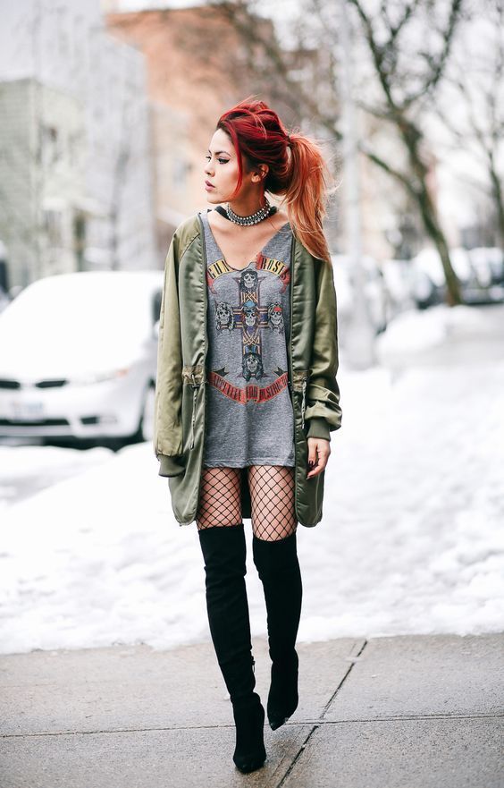 6 ways to wear fishnets with a lot of personality