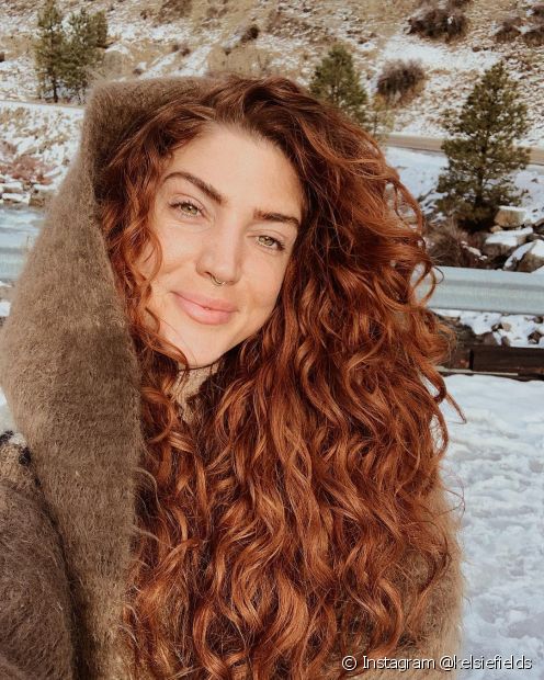 Copper red curly hair: 30 inspirations and tips for not undoing the curls