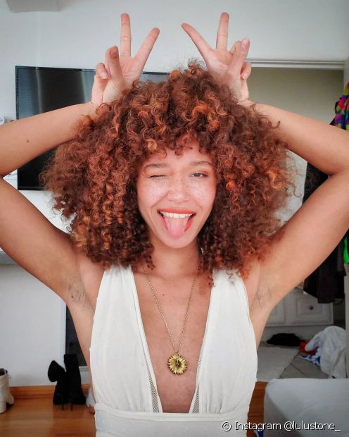 Copper red curly hair: 30 inspirations and tips for not undoing the curls