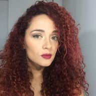 Long curly red hair: 15 photos of red curls + care tips to prevent dryness and split ends
