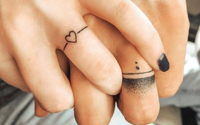 Finger tattoo: see care tips and design options