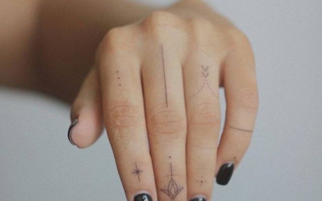 Finger tattoo: see care tips and design options