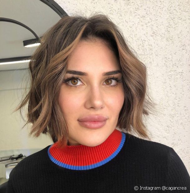 Bright brunette with short hair: 30 inspirations and tips to bet on the trend