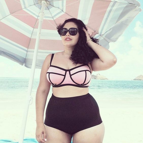 Plus size bikinis and swimsuits: inspirations from beautiful models for all bodies!