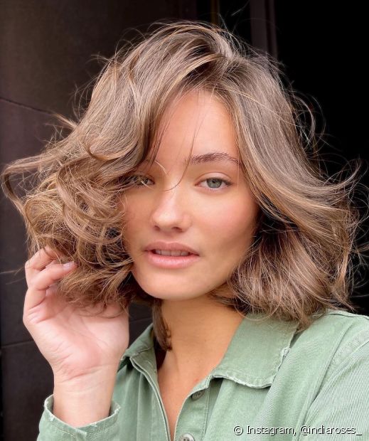 Light brown hair: 20 photos of the color and tips for choosing the right dye