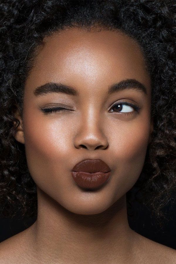 Makeup for black skin: tips for a stunning look