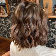 All about chocolate hair: what dye to use, how to retouch it, photos and how to care for it after the transformation